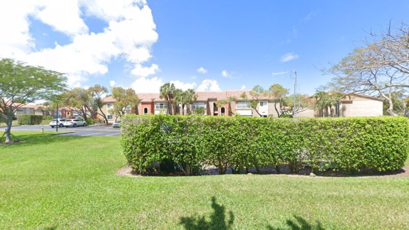 Off The Leashs - Dog Park Service - Deerfield Beach, FL