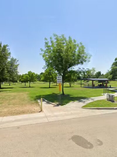 Dog Park (Nebraska and Oak) - Dinuba, CA