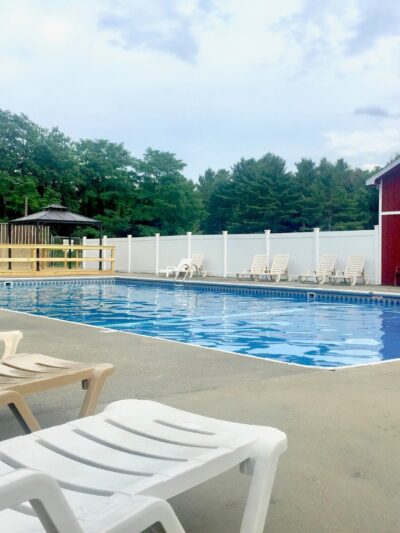 Kampfires Campground, Inn & Entertainment - Dummerston, VT