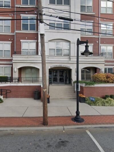 201 Railroad Ave East Rutherford, NJ 07073 - East Rutherford, NJ