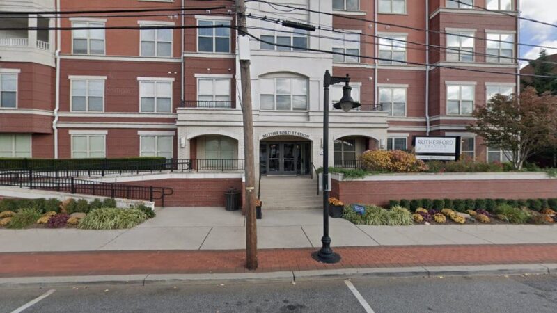 201 Railroad Ave East Rutherford, NJ 07073 - East Rutherford, NJ