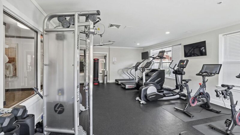Rutherford Station Apartments - East Rutherford, NJ