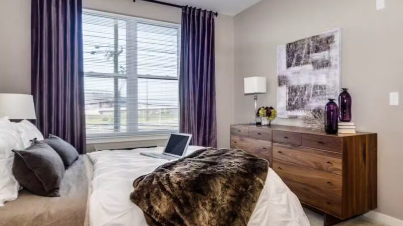 The Monarch - East Rutherford, NJ