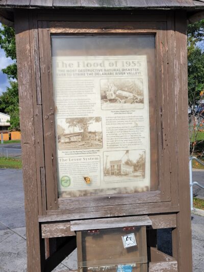 Dansbury Levee Loop Trailhead - East Stroudsburg, PA