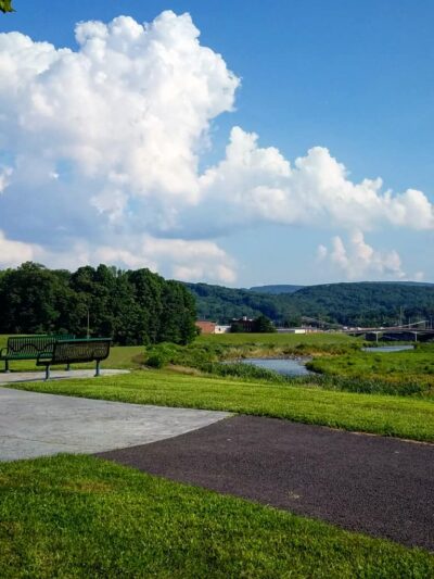 Dansbury Levee Loop Trailhead - East Stroudsburg, PA