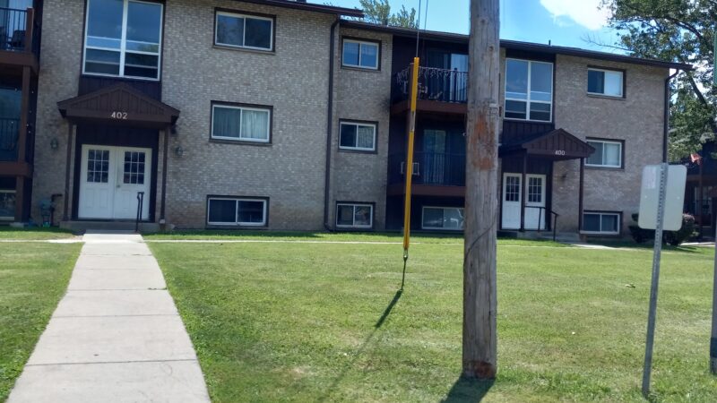 Franklin Park Apartments - East Syracuse, NY