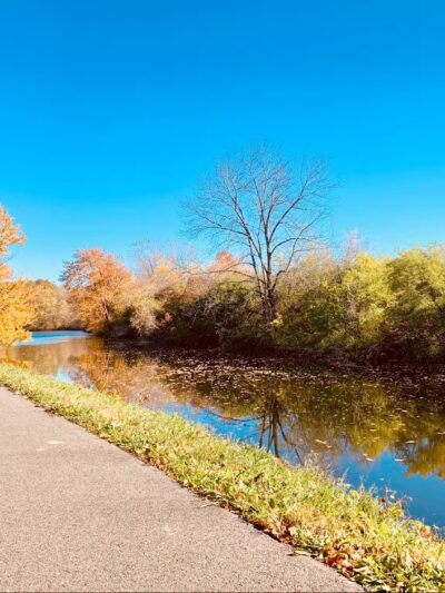 Old Erie Canal State Park Parking Area - East Syracuse, NY