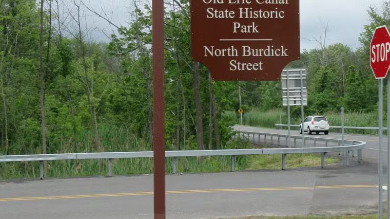 Old Erie Canal State Park Parking Area - East Syracuse, NY