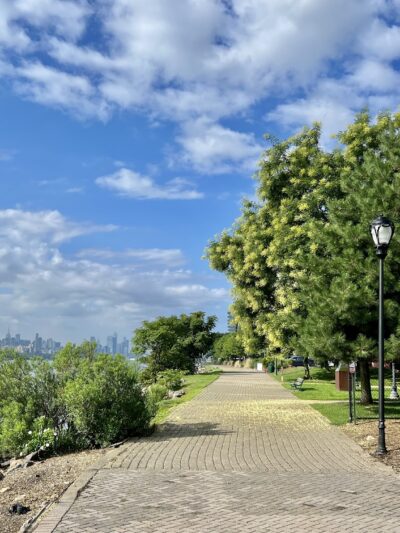 Edgewater Dog Park - Edgewater, NJ