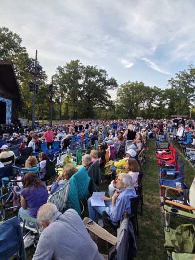 Plays In The Park - Edison, NJ