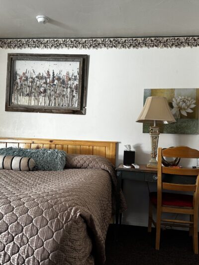 Rustic Inn Motel - Ely, NV