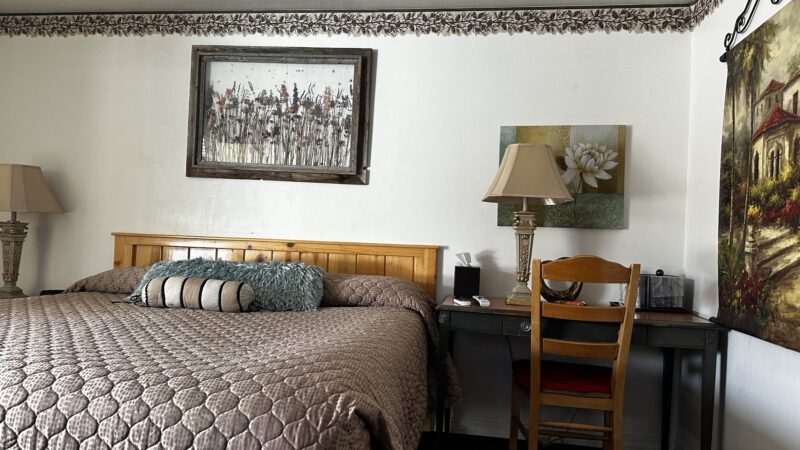 Rustic Inn Motel - Ely, NV