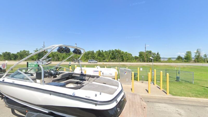 Dog Park at Love's Travel Stops - Eufaula, OK