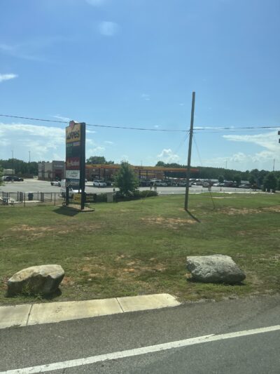 Dog Park at Love's Travel Stops - Eutaw, AL