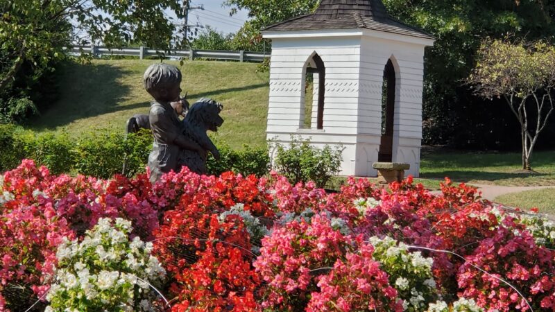 Pender Pet Caring Memorial Park - Fairfax, VA