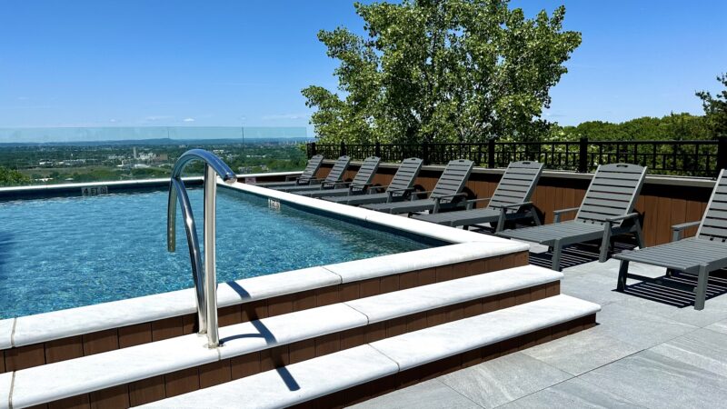 The Meadowside - Fairview, NJ