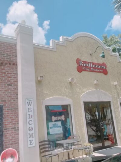 Redbones Dog Bakery & Boutique - Fernandina Beach, FL