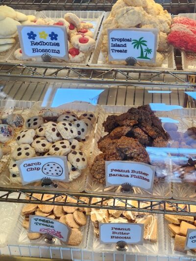 Redbones Dog Bakery & Boutique - Fernandina Beach, FL