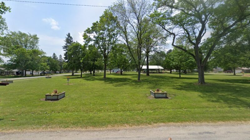 Artesian Park - Flanagan, IL