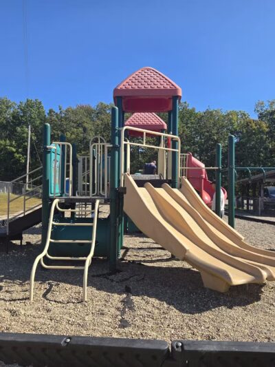 Menifee County Swimming Pool - Frenchburg, KY