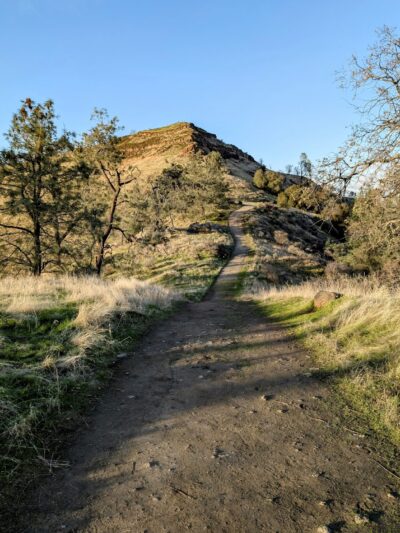 Pincushion Peak Trailhead - Friant, CA