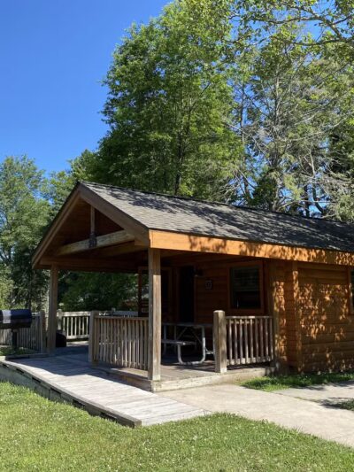 Promised Land State Park Cabins - Greentown, PA