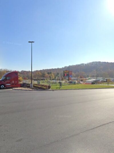 Dog Park at Love’s Travel Stops - Greenville, VA