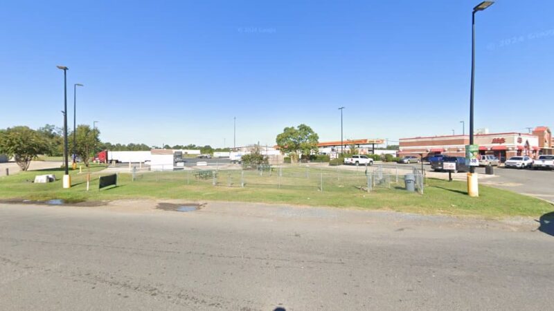 Dog Park at Love's Travel Stops - Greenwood, LA