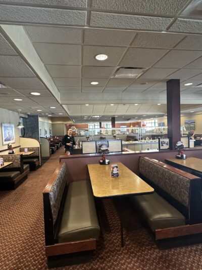 Eat'n Park - Grove City, PA