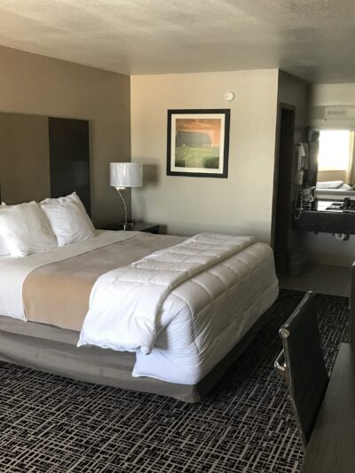 Days Inn - Grove, OK