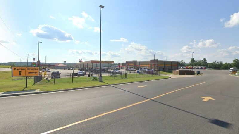 Dog Park at Love's Travel Stops - Hamilton, AL
