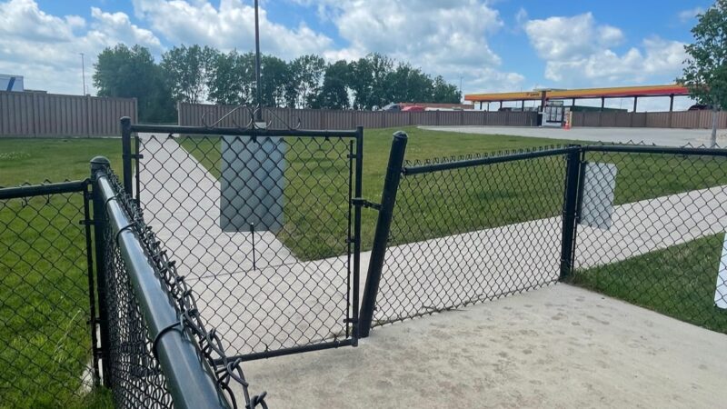 Dog Park at Love's Travel Stops - Hampshire, IL