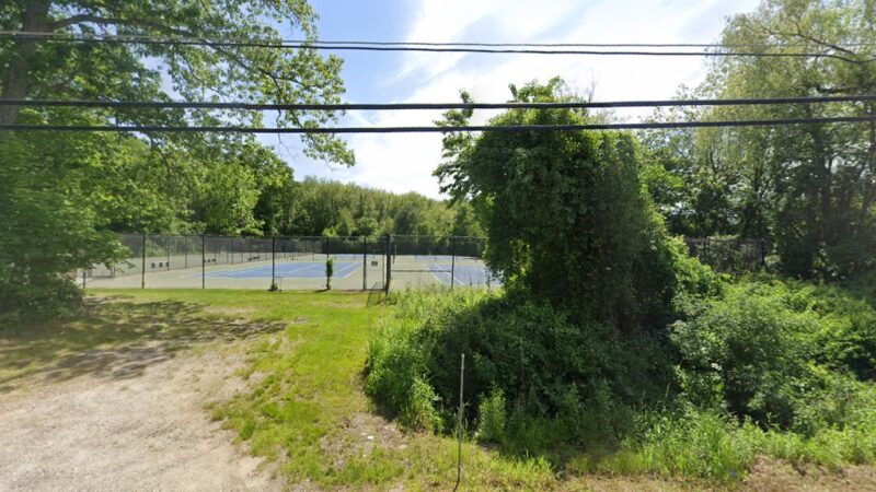 Shop Pond Park - Hampstead, NH