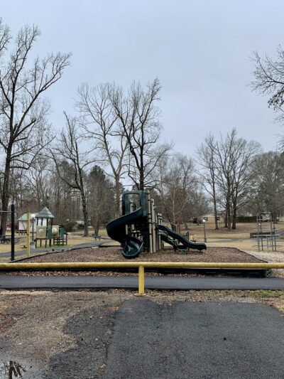 Hampton city park - Hampton, AR