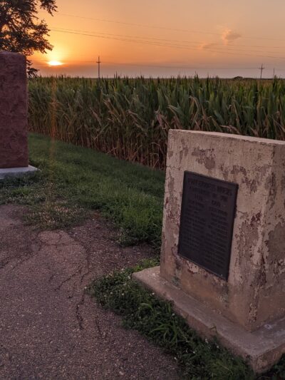 Hebron Roadside Park - Hebron, NE