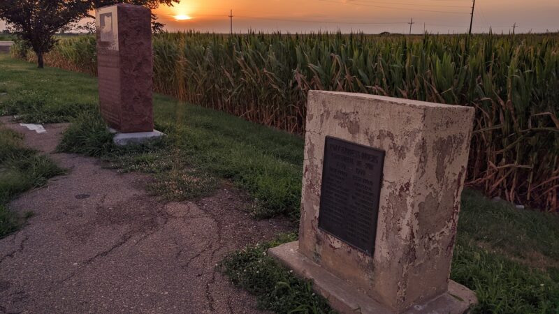 Hebron Roadside Park - Hebron, NE