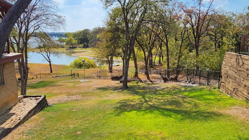 PRIVATE SniffSpot Paw Paradise Lake Dallas - Hickory Creek, TX
