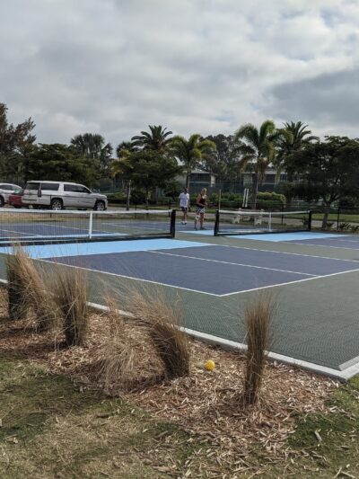 Central Park - Holmes Beach, FL