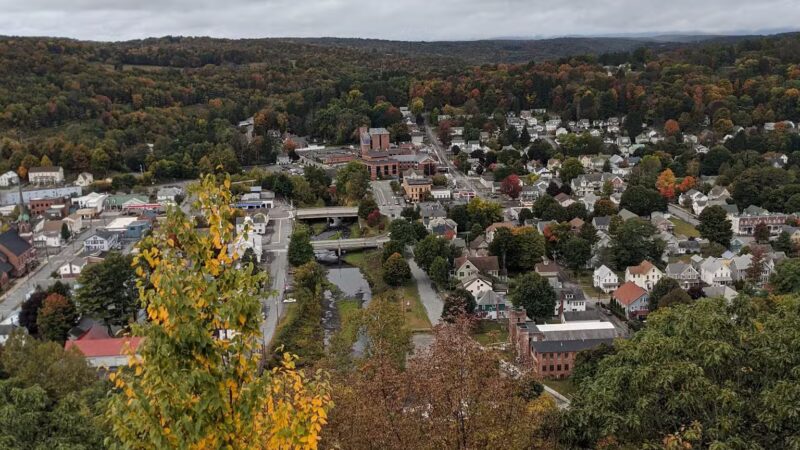 Gibbons Memorial Park - Honesdale, PA