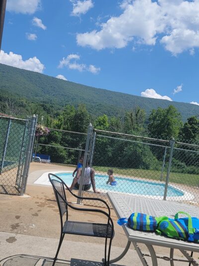 The RoseLoe Motel - Hot Springs, VA