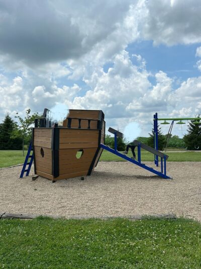 Waller Park - Hudson, IL