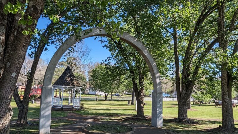 Thomas Park - Huntingdon, TN