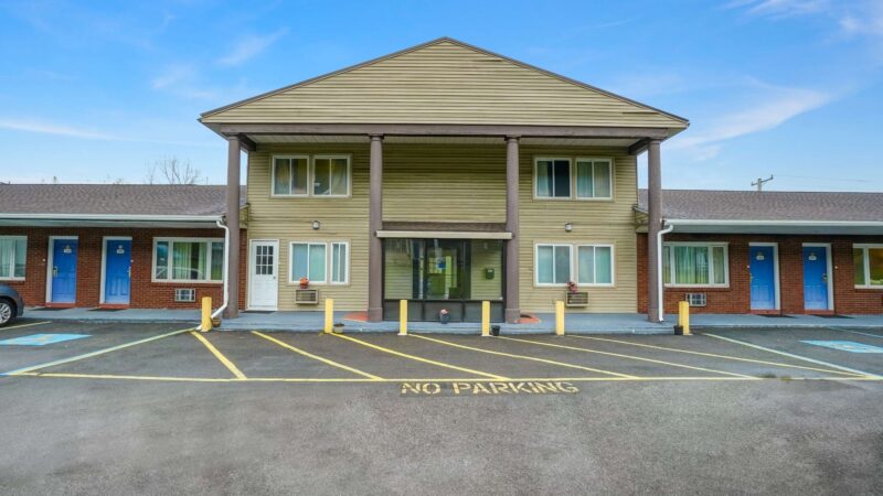 Motel 6 Ilion, NY - Ilion, NY