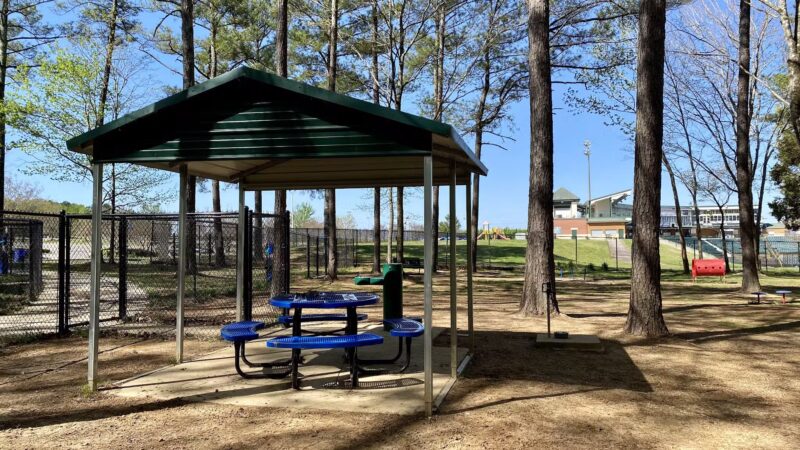 Dr. Vicki Schneider Lake Dog Park - Jackson, TN