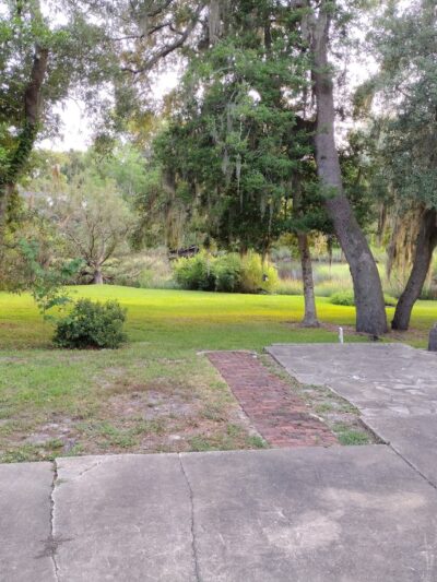 Creekside Canines - Jacksonville, FL