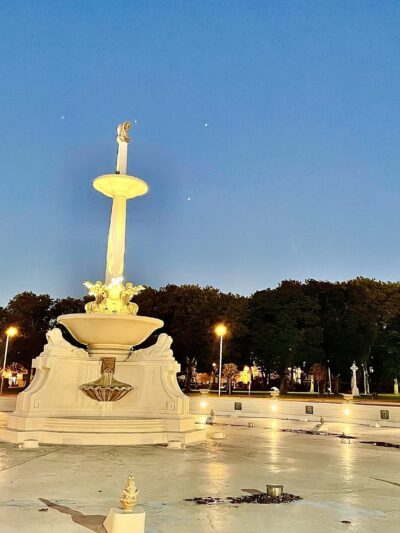 Lincoln Park Fountain - Jersey City, NJ