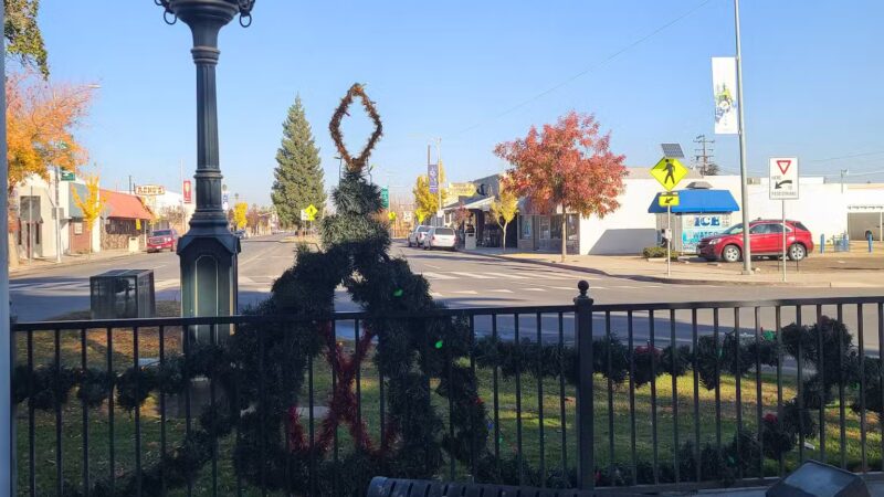 Plaza Veteran's Park - Kerman, CA