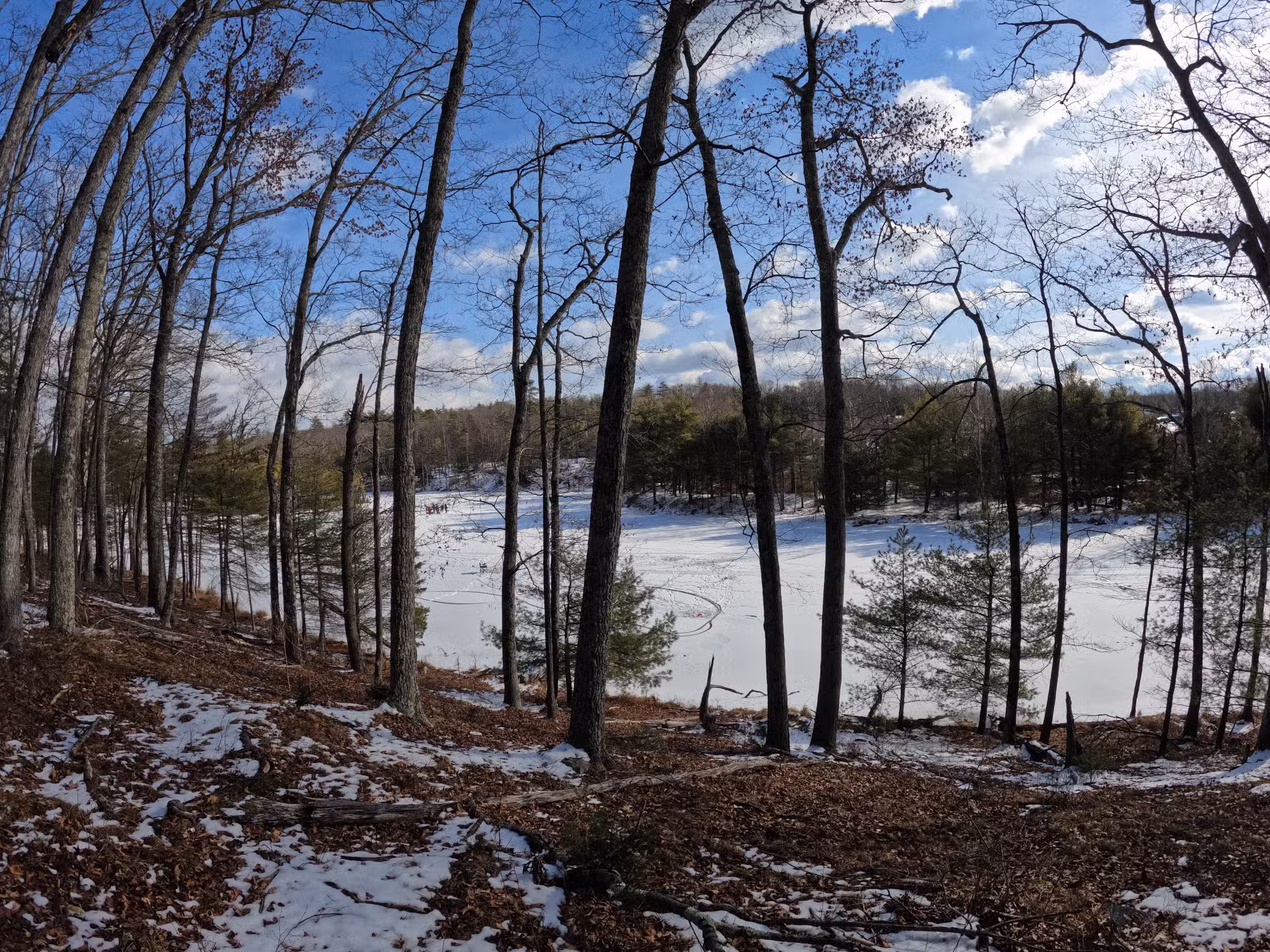 Onteora Lake Trailhead and Parking - Kingston, NY