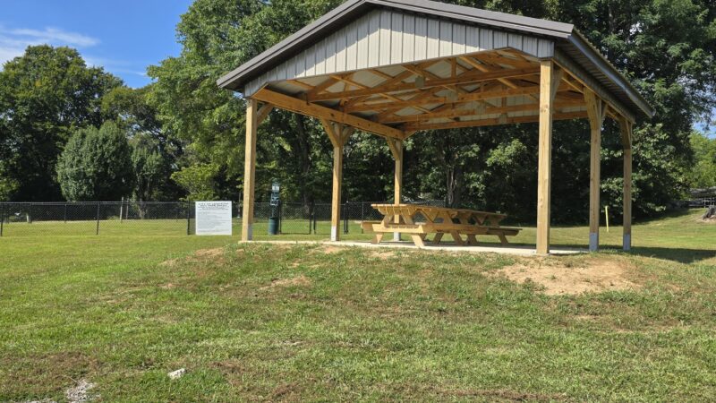 Lafayette Dog Park - Lafayette, TN