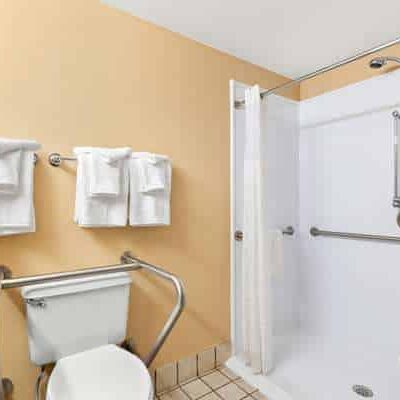 Comfort Inn Pocono Lakes Region - Lake Ariel, PA